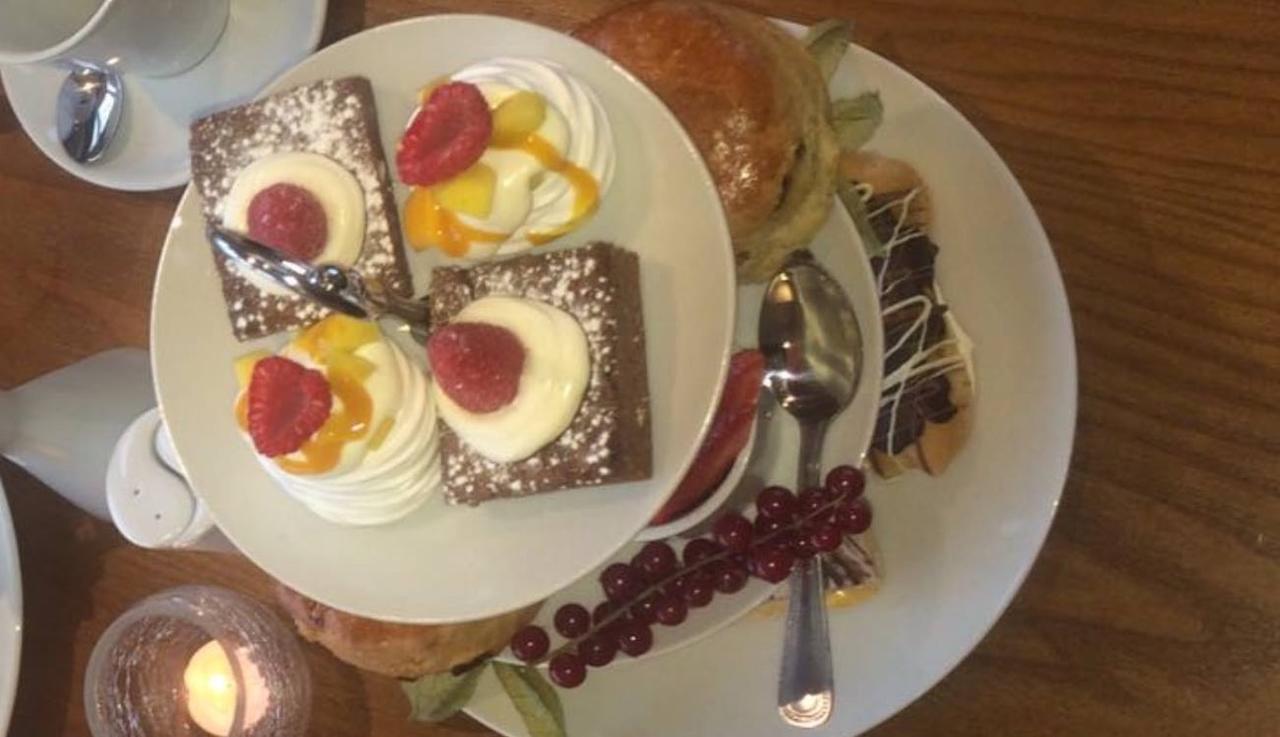King Alfred Hotel Barrow-in-Furness Екстериор снимка